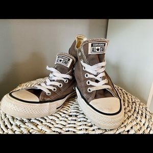 Cute converse sneakers